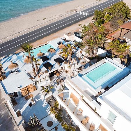 Playa Paraiso Марина-ди-Лиццано Экстерьер фото